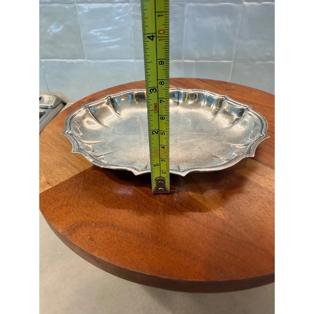 International Silver Co Chippendale Silver Plated Scalloped Oval Tray Dish